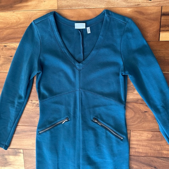 Athleta Teal Long Sleeve Midi V-Neck Dress size Small - Picture 2 of 4
